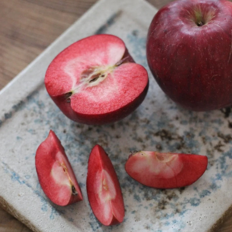 Red Flesh Apple Seeds